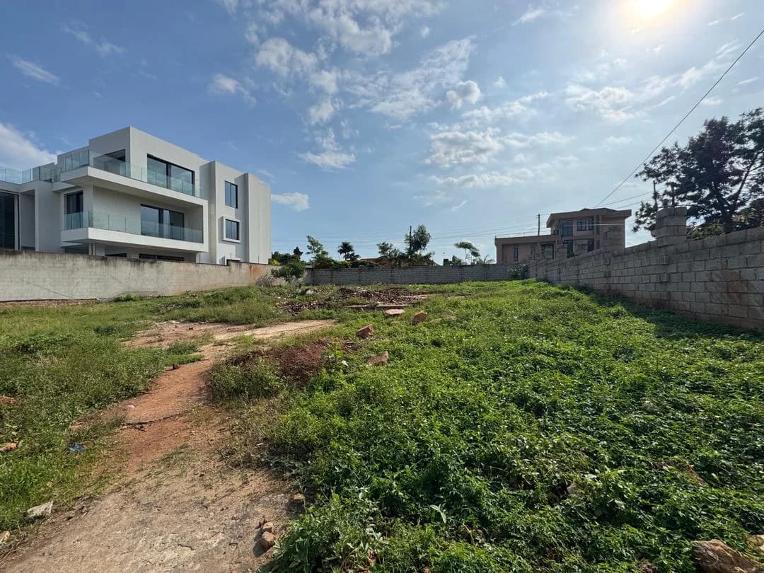 Hot mailo land plot for sale in Mulungu, Munyonyo - image 1